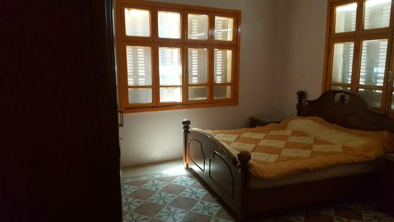 Castle House Apartment Керак Екстериор снимка